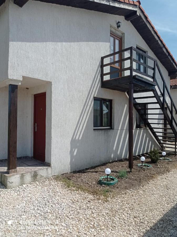 Vila Lotus Murighiol Exterior foto